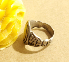 Load image into Gallery viewer, antique Tuareg elevated engraved table silver ring size 10, Tuareg jewelry, Sahara ring, Moroccan silver, tribal jewelry, Tuareg silver