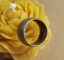 Load image into Gallery viewer, Antique Silver Ethiopian Wedding Ring size 10 tribal jewelry Hand Crafted, Silver, Ethnic Jewelry, Tribal Jewelry