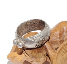 Load image into Gallery viewer, Antique Silver Ethiopian Wedding Ring size 9.5 tribal jewelry Hand Crafted, Silver, Ethnic Jewelry, Tribal Jewelry