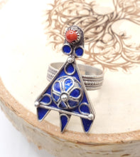 Load image into Gallery viewer, Moroccan Talismanic Berber Silver Enamel Ring size 9, tribal jewelry, Silver, Ethnic Jewelry, Tribal Jewelry