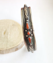 Load image into Gallery viewer, Moroccan red coral Bangle silver Bracelet 925 silver, ethnic tribal jewelry,tribal Moroccan bracelets, ethnic jewelry