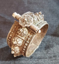 Load image into Gallery viewer, Vintage Silver Bedouin Bangle: Yemen Ethnic Tribal Bracelet