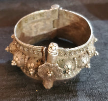 Load image into Gallery viewer, Vintage Silver Bedouin Bangle: Yemen Ethnic Tribal Jewelry
