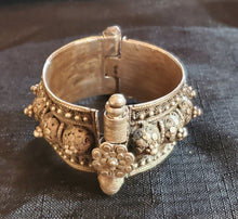 Load image into Gallery viewer, Vintage Silver Bedouin Bangle: Yemen Ethnic Tribal Jewelry