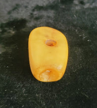 Load image into Gallery viewer, Antique natural amber bead from Morocco 8 gr, Amazigh amber, natural amber, amber jewelry, Berber genuine amber, Moroccan amber,