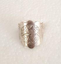 Load image into Gallery viewer, Moroccan Berber Ring: Handmade Sterling Silver Ethnic Jewelry, Size 7