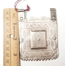 Load image into Gallery viewer, Antique large Tuareg Silver Pendant from Niger, Old African Pendant, Jewelry Making Supplies ,Tuareg jewelry,African jewelry
