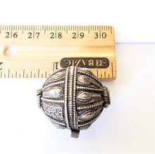 Load image into Gallery viewer, Old silver hallmarked beads from Yemen circa 1910s,Hand Crafted Silver,Ethnic Jewelry,Tribal Jewelry,