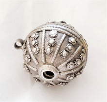 Load image into Gallery viewer, Old silver hallmarked beads from Yemen circa 1910s,Hand Crafted Silver,Ethnic Jewelry,Tribal Jewelry,