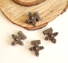 Load image into Gallery viewer, Moroccan Berber Old Silver Cross Pendant, Berber Amulet,Berber Talisman,Berber Jewelry,African Jewelry,Moroccan Jewelry,Berber Ethnic,
