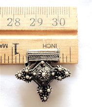 Load image into Gallery viewer, Moroccan Berber Old Silver Cross Pendant, Berber Amulet,Berber Talisman,Berber Jewelry,African Jewelry,Moroccan Jewelry,Berber Ethnic,