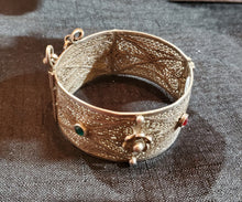 Load image into Gallery viewer, Antique Silver Moroccan Tiznit Berber filigree Bracelet, ethnic tribal, tribal bracelets,Moroccan jewelry,ethnic jewelry, filigree bracelets