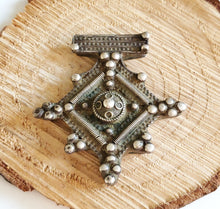 Load image into Gallery viewer, Moroccan Berber Old traditional silver cross pendant,Berber Talisman,Berber Jewelry,African Jewelry,Moroccan Jewelry,Berber Ethnic,
