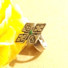 Load image into Gallery viewer, antique Tuareg elevated engraved table silver ring size 7 ,Tuareg jewelry, Sahara ring, Moroccan silver, tribal jewelry, Tuareg silver
