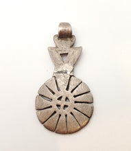Load image into Gallery viewer, Unique Ethiopian Christian Old 925 silver pendant, Christian Pendant, Ethnic Tribal,Handmade,Ethiopian Jewelry
