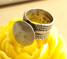 Load image into Gallery viewer, Antique Silver Ethiopian Ring size 8 tribal jewelry Hand Crafted ,Silver,Ethnic Jewelry,Tribal Jewelry
