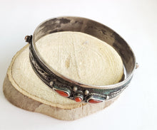 Load image into Gallery viewer, Moroccan red coral Bangle silver Bracelet 925 silver, ethnic tribal jewelry,tribal Moroccan bracelets, ethnic jewelry
