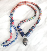 Load image into Gallery viewer, Antique Venetian Millefiori Chevron Agate Trade Beads: 1800s African Strand
