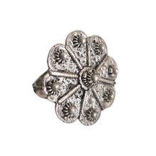 Load image into Gallery viewer, Antique Bawsani Yemen Filigree Silver Ring - Size 6.5
