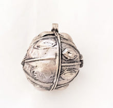 Load image into Gallery viewer, Old silver hallmarked beads from Yemen circa 1910s,Hand Crafted Silver,Ethnic Jewelry,Tribal Jewelry,
