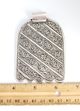 Load image into Gallery viewer, Moroccan Old XLarge silver Hand of Fatima Hamsa Pendant Amulet,Berber Jewelry,African Jewelry,Moroccan Jewelry,Hand of Fatima Charm,
