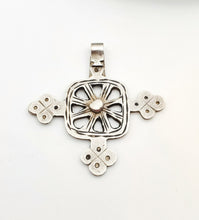 Load image into Gallery viewer, Ethiopian Christian 925 silver Coptic cross pendant ,silver cross, religious cross, Ethiopian Cross, Coptic Cross, ethiopian Silver
