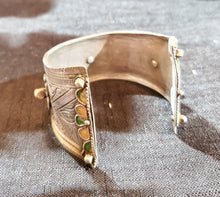 Load image into Gallery viewer, Antique SILVER Enamel Moroccan Berber Ida ou Nadif BRACELET,ethnic tribal,tribal bracelets,Moroccan jewelry,ethnic jewelry,Tuareg bracelets
