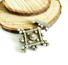 Load image into Gallery viewer, Moroccan Berber Old traditional silver cross pendant,Berber Talisman
