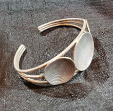 Load image into Gallery viewer, Antique Silver Moroccan traditional Berber spiral Bracelet Ethnic Tribal, ethnic tribal, tribal bracelets,Moroccan jewelry, ethnic jewelry
