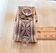 Load image into Gallery viewer, Antique SILVER Enamel Moroccan Berber Ida ou Nadif BRACELET,ethnic tribal,tribal bracelets,Moroccan jewelry,ethnic jewelry,Tuareg bracelets
