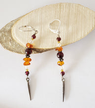 Load image into Gallery viewer, Old amber Beads Earrings Ethnic,Tribal Jewelry Earrings,Dangle &amp; Drop Earrings,sliver Tribal,African Earrings,Beads amber old
