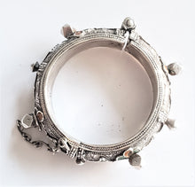 Load image into Gallery viewer, Antique Silver Moroccan Berber enamel Bracelet,ethnic tribal, tribal bracelets,Moroccan jewelry, ethnic jewelry, Tuareg bracelets
