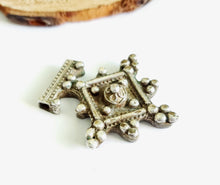 Load image into Gallery viewer, Moroccan Berber Old traditional silver cross pendant,Berber Talisman,Berber Jewelry,African Jewelry,Moroccan Jewelry,Berber Ethnic,
